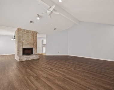 1414 Elkwood Drive - Photo Thumbnail 6