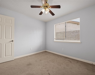 1414 Elkwood Drive - Photo Thumbnail 23