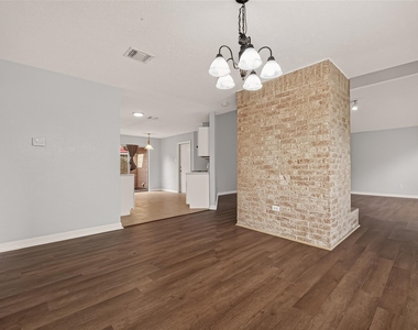 1414 Elkwood Drive - Photo Thumbnail 11