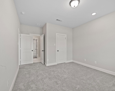 1211 Morning Rose Drive - Photo Thumbnail 41