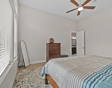 1211 Morning Rose Drive - Photo Thumbnail 23