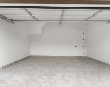 3824 Lynnfield Street - Photo Thumbnail 23