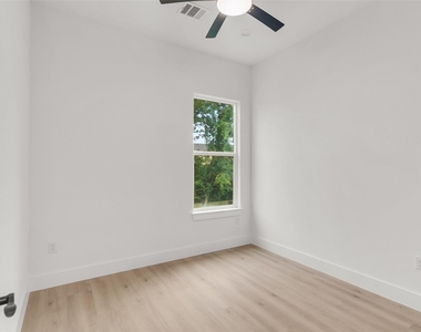 3824 Lynnfield Street - Photo Thumbnail 17