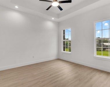 3824 Lynnfield Street - Photo Thumbnail 12