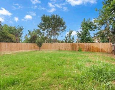 3824 Lynnfield Street - Photo Thumbnail 26
