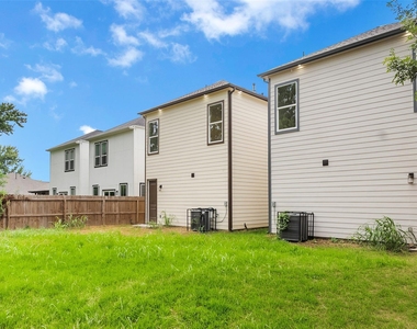 3824 Lynnfield Street - Photo Thumbnail 24
