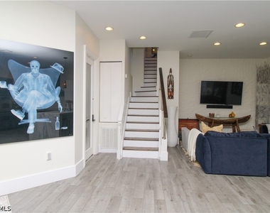 647 110th Avenue N - Photo Thumbnail 34