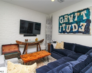 647 110th Avenue N - Photo Thumbnail 30