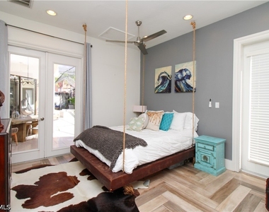 647 110th Avenue N - Photo Thumbnail 26