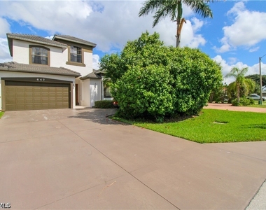 647 110th Avenue N - Photo Thumbnail 6