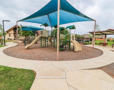 32315 Melbrooke Drive - Photo Thumbnail 38