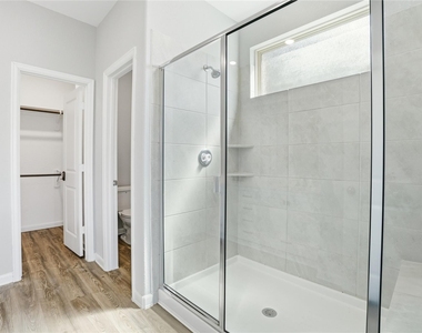 32315 Melbrooke Drive - Photo Thumbnail 17