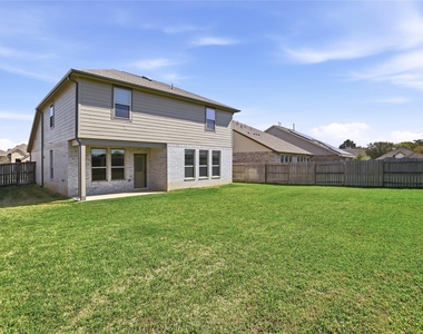 32315 Melbrooke Drive - Photo Thumbnail 20