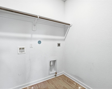 32315 Melbrooke Drive - Photo Thumbnail 11