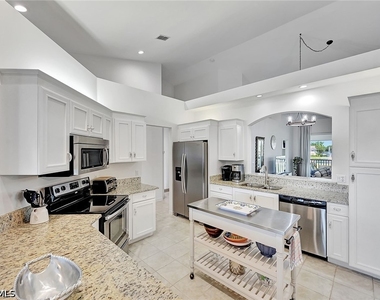 5932 Sand Wedge Lane - Photo Thumbnail 6