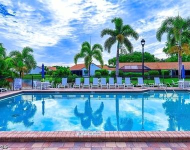 583 Beachwalk Circle - Photo Thumbnail 25