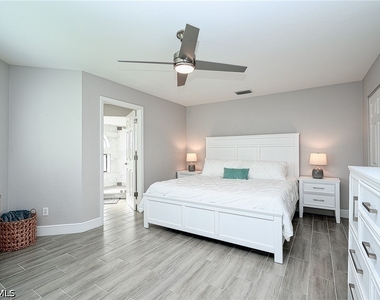 583 Beachwalk Circle - Photo Thumbnail 15