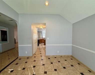 14310 Cypress Green Drive - Photo Thumbnail 8