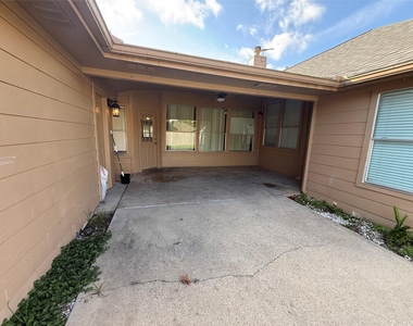 14310 Cypress Green Drive - Photo Thumbnail 25