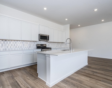 31918 Sorrel Copley Lane - Photo Thumbnail 3