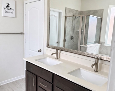 4611 Little Meadow Lane - Photo Thumbnail 21