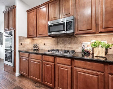 1418 Wellshire - Photo Thumbnail 15