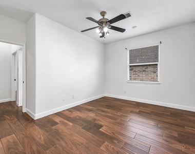 1418 Wellshire - Photo Thumbnail 27