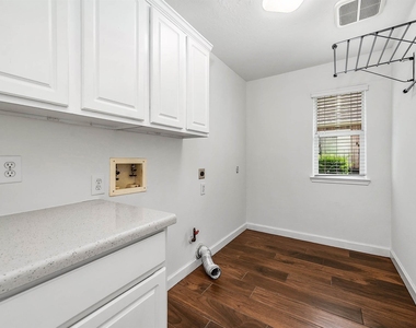1418 Wellshire - Photo Thumbnail 30