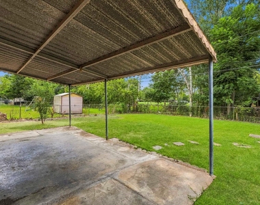 5223 Heathercrest Street - Photo Thumbnail 17