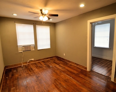 2123 Marion Street - Photo Thumbnail 4