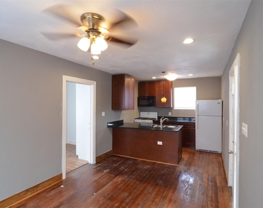 2123 Marion Street - Photo Thumbnail 18