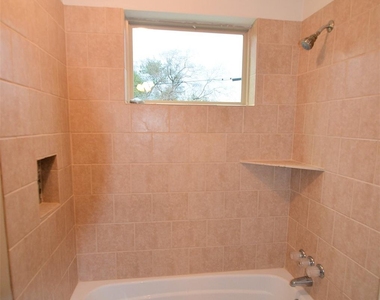2123 Marion Street - Photo Thumbnail 11