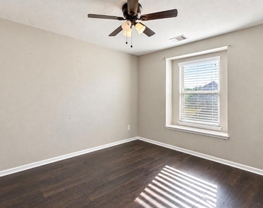 3609 Belmore Lane - Photo Thumbnail 22