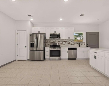8306 Tidwell Road - Photo Thumbnail 2