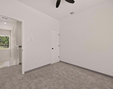 8306 Tidwell Road - Photo Thumbnail 11
