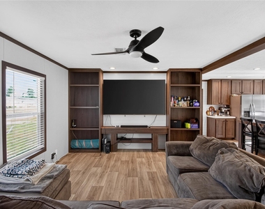12576 Stablegate Drive - Photo Thumbnail 3