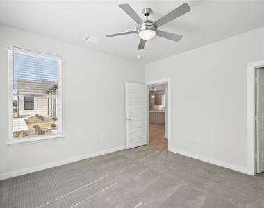 3651-320 S Custer Road - Photo Thumbnail 12