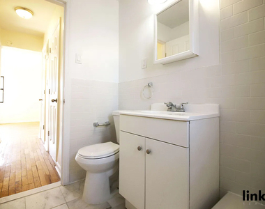147-27 72nd Road - Photo Thumbnail 8
