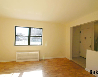 147-27 72nd Road - Photo Thumbnail 1