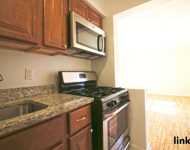 147-27 72nd Road - Photo Thumbnail 7