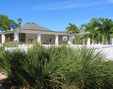 1777 Sawgrass Drive Sw - Photo Thumbnail 16