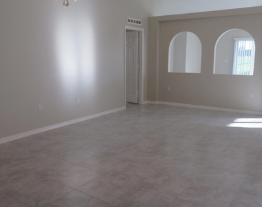 1777 Sawgrass Drive Sw - Photo Thumbnail 2