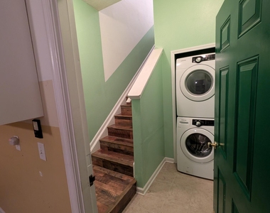 4116 Meander Place - Photo Thumbnail 20