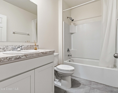 939 Remington Green Drive Se - Photo Thumbnail 13