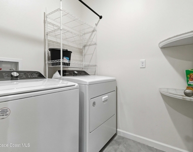 939 Remington Green Drive Se - Photo Thumbnail 3