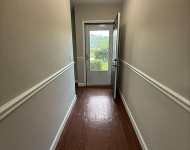 1812 Glenridge Street Nw - Photo Thumbnail 1