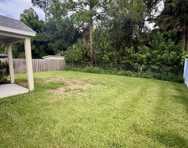 3640 Aria Drive - Photo Thumbnail 9