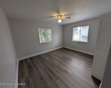 5110 Mayflower Street - Photo Thumbnail 15