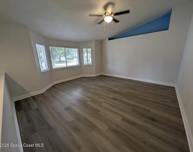 5110 Mayflower Street - Photo Thumbnail 4
