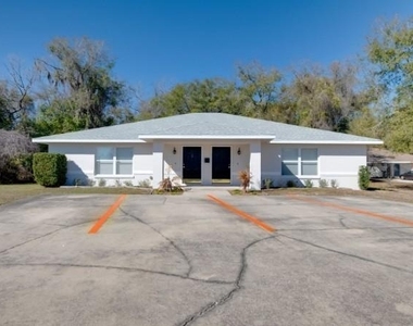 1920 Nw 12th Avenue - Photo Thumbnail 1
